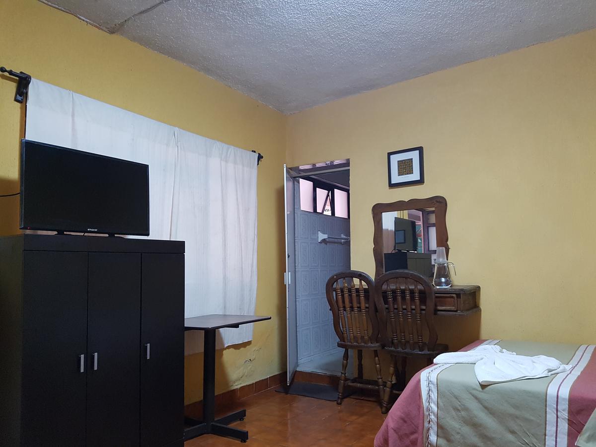 Hotel Nuevo Cupatitzio Uruapan  Extérieur photo