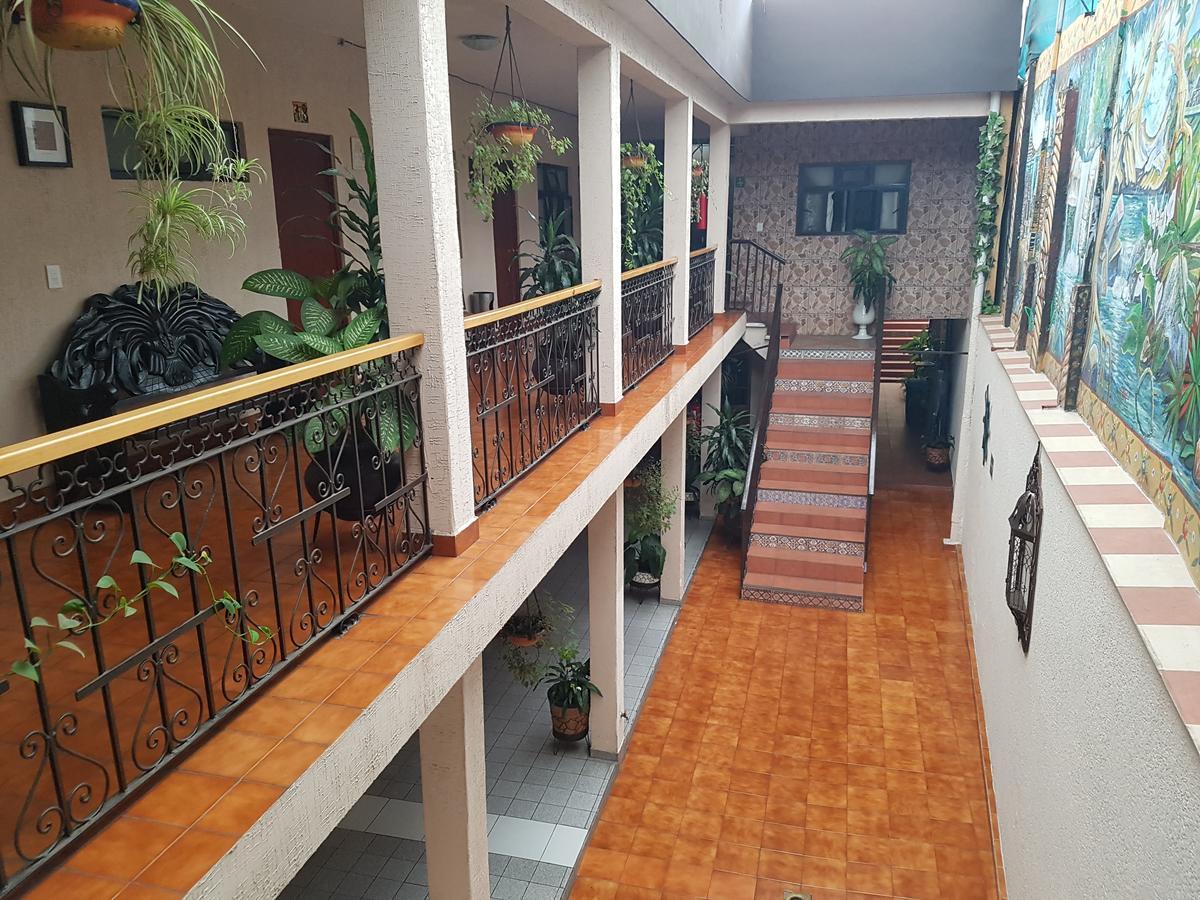 Hotel Nuevo Cupatitzio Uruapan  Extérieur photo