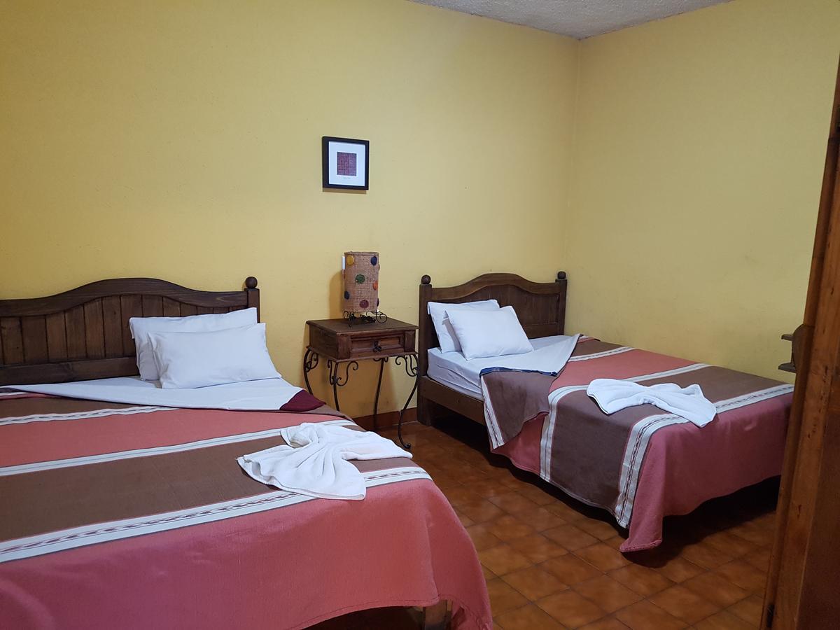 Hotel Nuevo Cupatitzio Uruapan  Extérieur photo